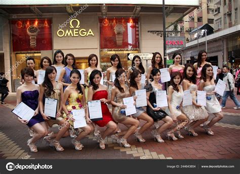 Contestants Miss Asia Pageant 2011 Pose Event Engage Site Spectators