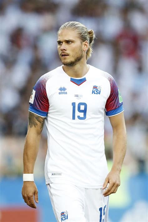 Official twitter account of rurik gislason. Rúrik Gíslason: 6 Fakten über den Fußballer (mit Bildern ...