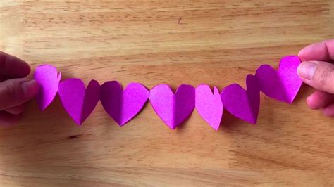 Tutorial For A Paper Heart Chain Diy Easy Paper Heart Chain Making