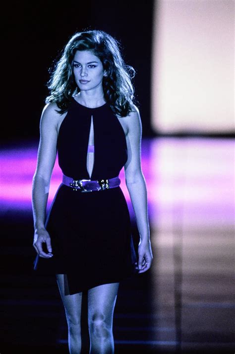 Cindy Crawford スーパーモデル ファッション モデル