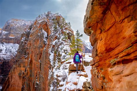 Angels Landing Hike Zion National Park In The Snow That