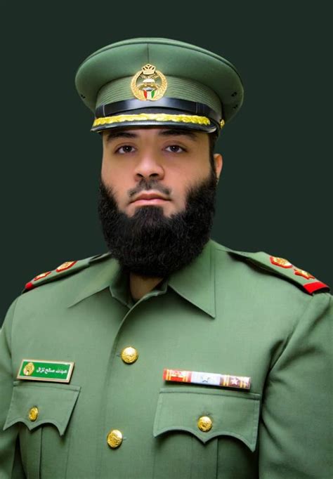 يُعتبر الحرس الوطني قوة احتياطيّة عسكرية تتألَّفُ من أفرادٍ أو وحداتٍ عسكريةٍ في كل ولايةٍ من الولايات المتحدة بالإضافةِ إلى. الحرس الوطني يدشن حساباته على تويتر وانستغرام وتليغرام
