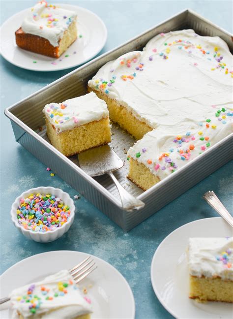 Hướng Dẫn How To Frost And Decorate A Cake Dùng Lớp Kem để Trang Trí Bánh