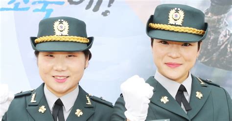 학군장교 4100명 임관식 육군 첫 여자 기갑장교 탄생