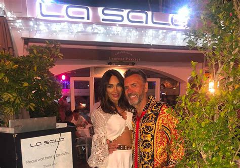 Celebrities Return To Popular Marbella Restaurant La Sala
