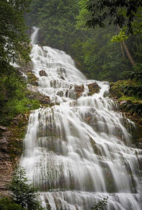 Top 10 Most Beautiful Waterfalls In The World Worthminer Beautiful