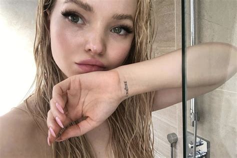 Pin By On Celebrities Dove Cameron Dove Cameron Tattoo Dove Cameron Style