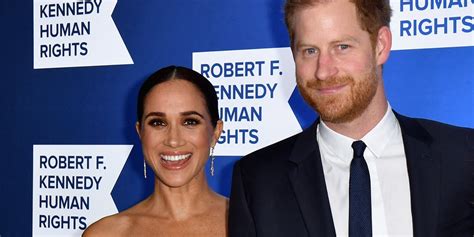 Prince Harry And Meghan Markle S Surprise Video Called Fake By Royal Insiders They Want To