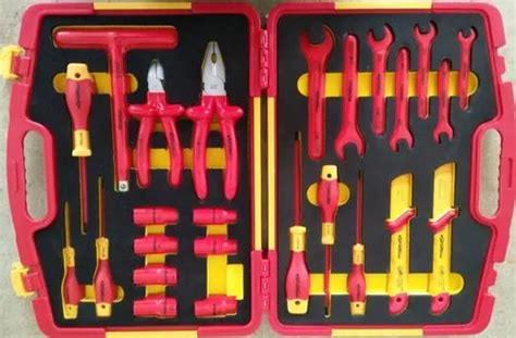 Sparkless Vde 1000v Insulated Tool Kit Ih0825 Rs 27999 Piece Id