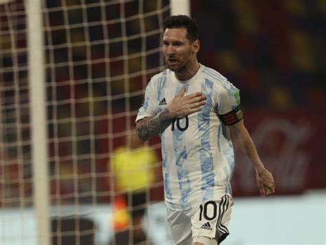 The group consists of hosts colombia, defending champions brazil. Argentina vs Uruguay por el Grupo B de la Copa América ...