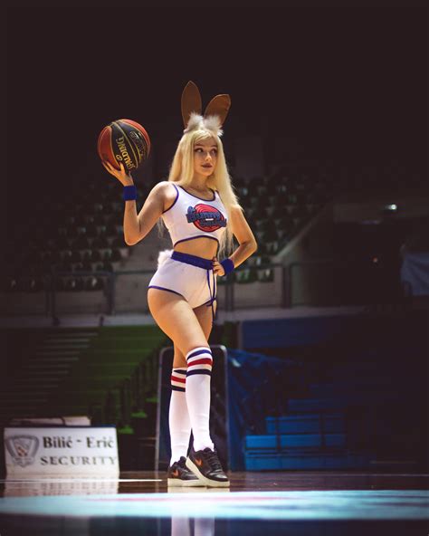 Lola The Bunny From SpaceJam By Aryssa614 First Cosplay Photoshoot