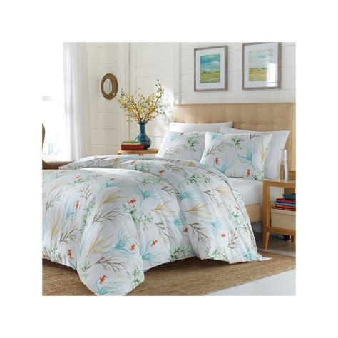 Find the perfect furniture & decor for your bedroom or bathroom at hayneedle, where you can buy online while you explore our room designs and curated looks for tips. Stone Cottage Marin Comforter Set, Multicolor | Duvet ...
