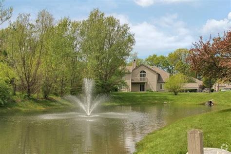 Oak Lake At Crooked Creek Apartments In Indianapolis In