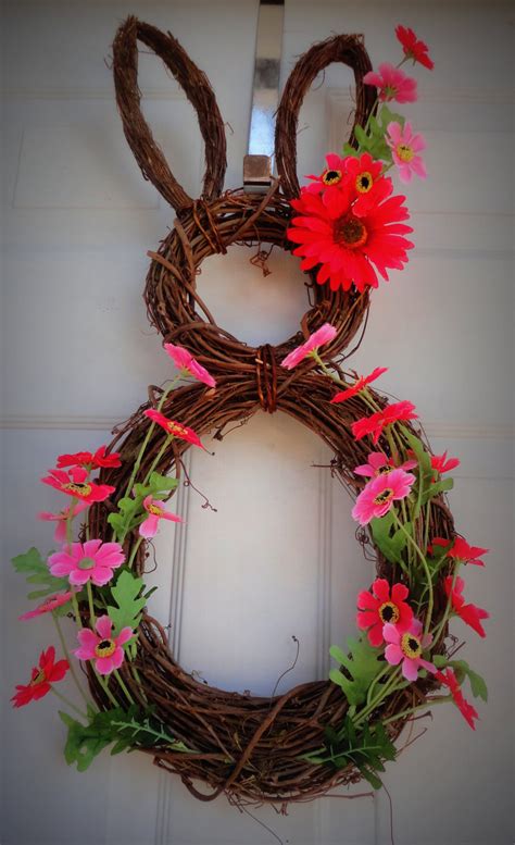 15 Adorable Easter Wreaths For Your Front Door Top Dreamer