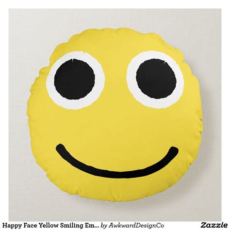 Happy Face Yellow Smiling Emoticon Emoji Round Pillow