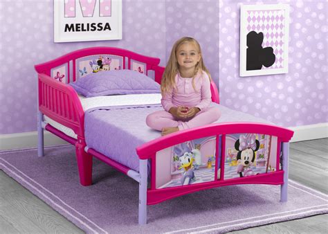 Delta Children Disney Minnie Mouse Plastic Toddler Bed Pink
