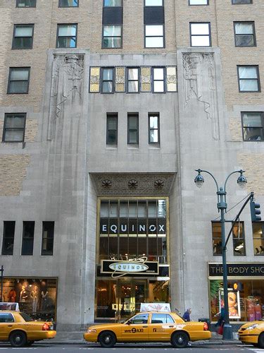 Art Deco Buildings Equinox Entrance Graybar Building Nyc