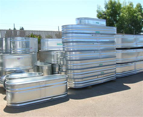 Oval Stock Tanks Made With Galvanized Steel