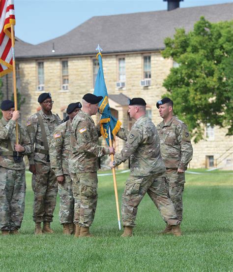 Fort Riley Army Field Support Battalion Welcomes New Commander