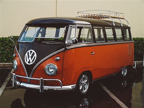 Volkswagen Just Re Released Everyones Favourite Hippy Vanbut Now Its Electric
