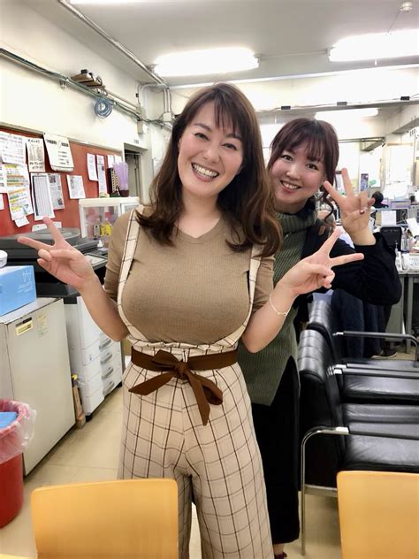 巨乳女子アナが調子に乗り始める