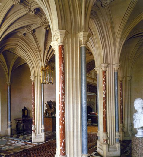 Highclere Castle Pillars In The Fan Vaulted Neo Gothic Entrance Hall