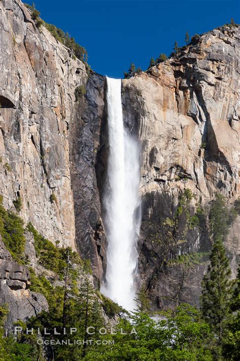 Bridalveil Falls In Yosemite Valley Yosemite National Park California