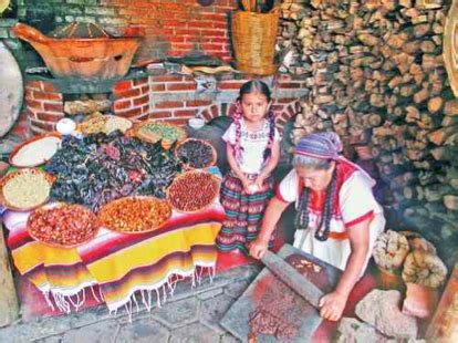 Leyendas Costumbres Y Tradiciones De Mexico Gourmet Tacos Mexican Traditions Mesoamerican