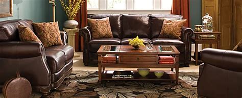 Alexander Traditional Leather Living Room Collection Design Tips