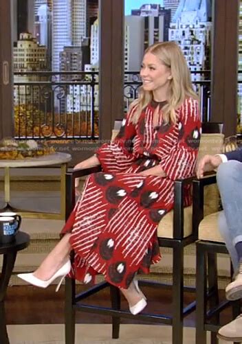 Wornontv Kellys Red Printed Maxi Dress On Live With Kelly And Ryan