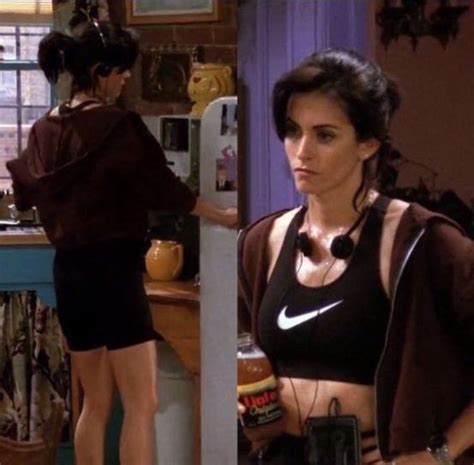 10 Outfits Monica Wore On Friends That We Still Cant Get Over