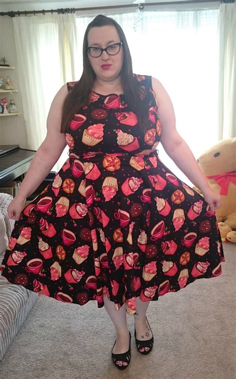 Lady V Cupcake Dress Does My Blog Make Me Look Fat
