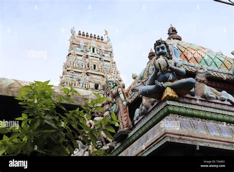 Captains Garden Hindu Temple Colombo Sri Lanka Stock Photo Alamy