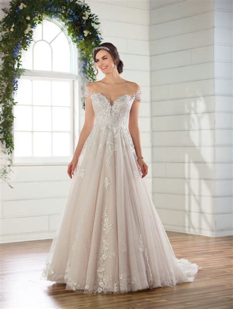 Off The Shoulder Cap Sleeve Ballgown Wedding Dress With 3d Floral