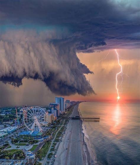 Pin By Fernando Ramos On Storms Lightning As Distinct As Fingerprints
