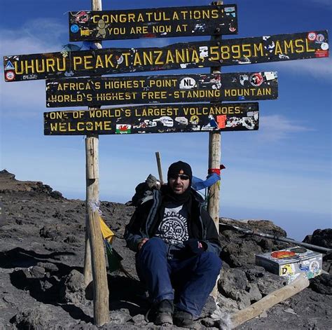 Idea zdobycia szczytu kilimandżaro naradzała się stopniowo. Tanzania: Kilimandżaro - dzień po dniu - Podroze.se.pl