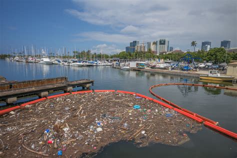 Tackling The Great Pacific Garbage Patch With The Ocean Cleanup Project