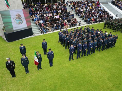 Graduación De La Escuela Superior De Guerra Secretaría De La Defensa