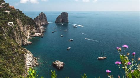 Sailing Cruise Across The Amalfi Coast Touristhopper