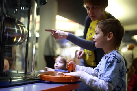 The 7 Best Hands On Science Museums For Kids In The Uk The Childrens