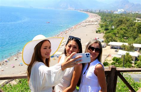 Over M Foreign Tourists Land In Mediterranean Resort Antalya Daily