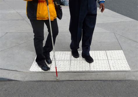 Students Develop Radar Device To Help Blind People See