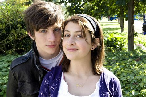 We bring you this movie in multiple definitions. Imagini Angus, Thongs and Perfect Snogging (2008 ...