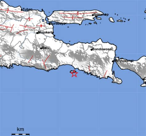 Seperti dilansir tribunstyle.com dari akun twitter resmi @infobmkg, pusat. Gempa Bumi Terjadi Lagi di Lumajang, Guncangan Gempa Terasa Hingga ke Jember - Portal Jember