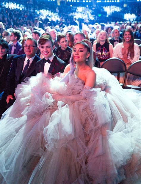 Ariana grandefirst look at wedding dress. Pin on Ariana Grande