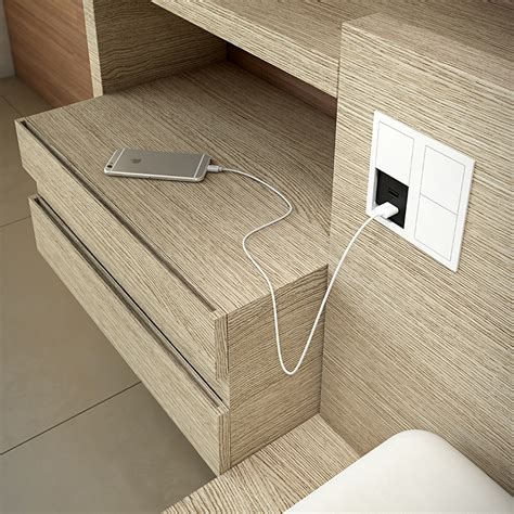 The sofa is cushioned with foam material. Steckdose mit USB für Küche, Sofa & Co. | DIY Academy