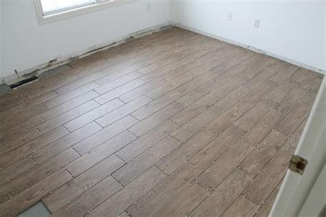 Tips For Achieving Realistic Faux Wood Tile Chris Loves Julia