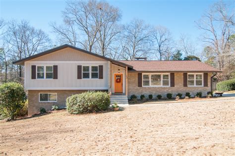 1960s Split Level Renovation Contemporary Atlanta By Pythoge