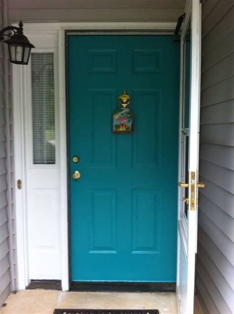 I want to change color schemes but can not decide on what would look best. shades of turquoise color for front doors - Google Search | Front door colors, Teal front doors ...