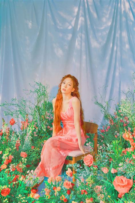 Taeyeon Happy Teaser Photos Hd Hr K Pop Database